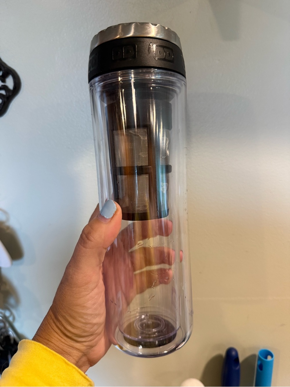 Dunkin Donuts infuser travel mug 12oz.